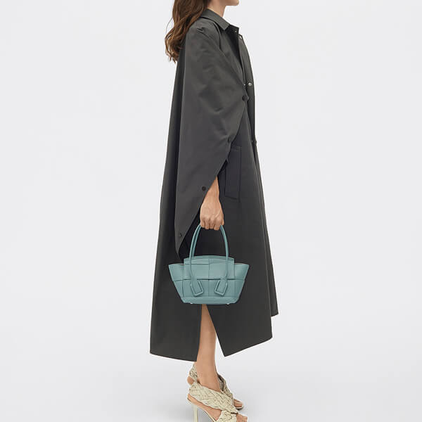 【ボッテガヴェネタ 】2021SS ARCO ザアルコ トート/ ミニ600606VA981